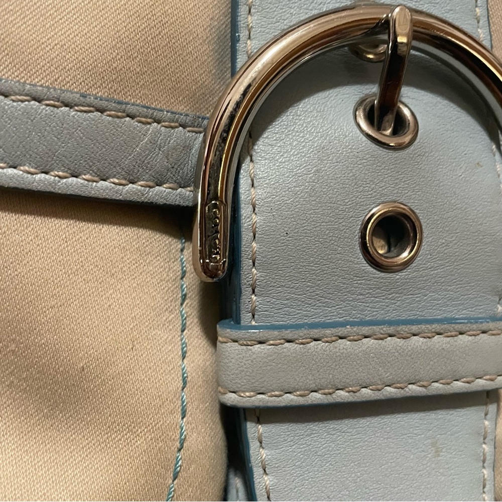 COACH Soho Pocket Flap #1879 Crème & Blue Leather Chunky Buckle Y2K Shoulder Bag - Picture 12 of 14